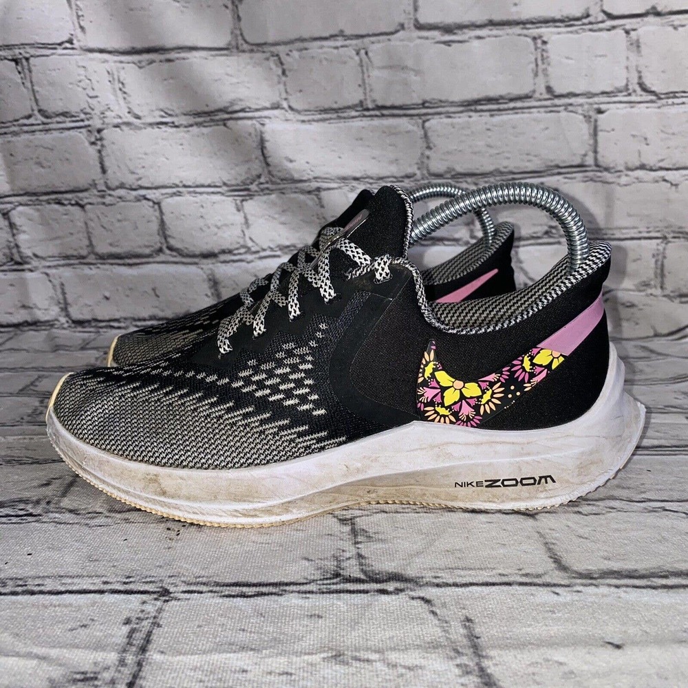 Nike Womens Zoom Win Flow 6 SE BQ9266-001 Black Athletic Running Shoes Size 7.5